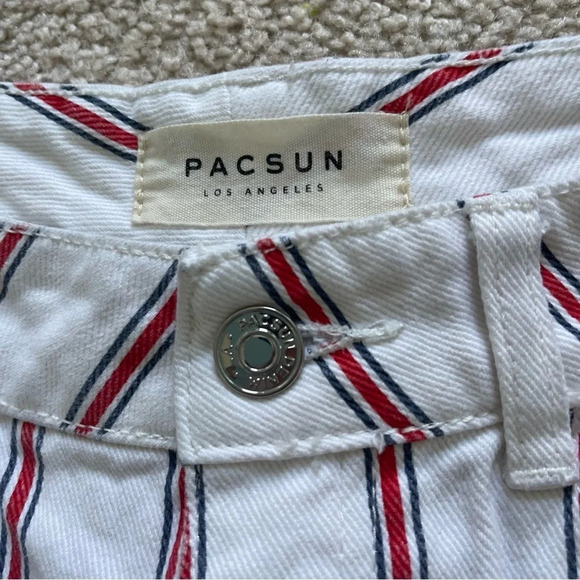 PACSUN Red White and Blue Denim Mom Shorts 4th of July Size 26 - Picture 4 of 12
